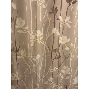 Madison Park Essentials Shower Curtain Floral Magnolia Gray Yellow 72x72 EUC